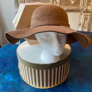 Camel ALTERED STATE Women’s hat